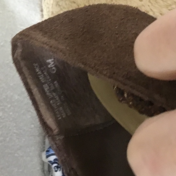 Vertan Italy Suede Heels with Straps Size 6.5 - Picture 8 of 8